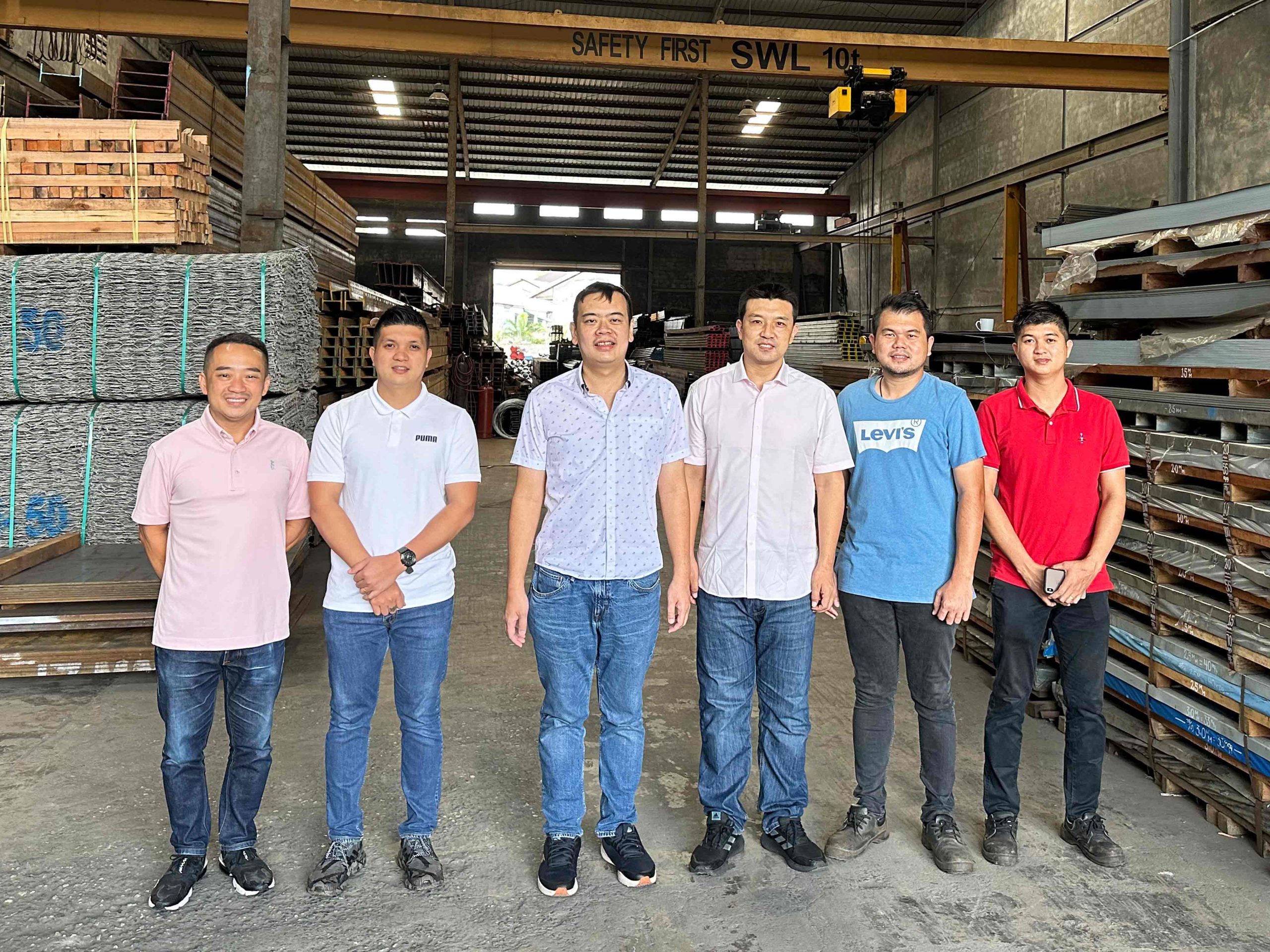 The founder inspected Baoalloy Indonesia company and warehouse